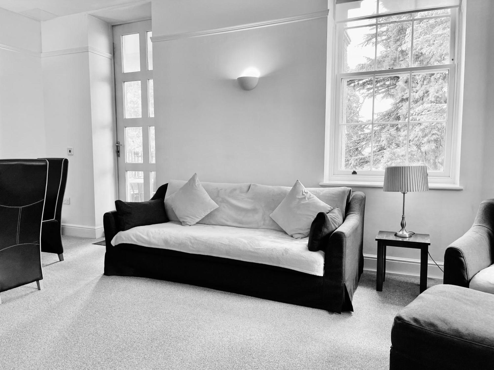 St Andrews Apartments Maidstone Eksteriør billede