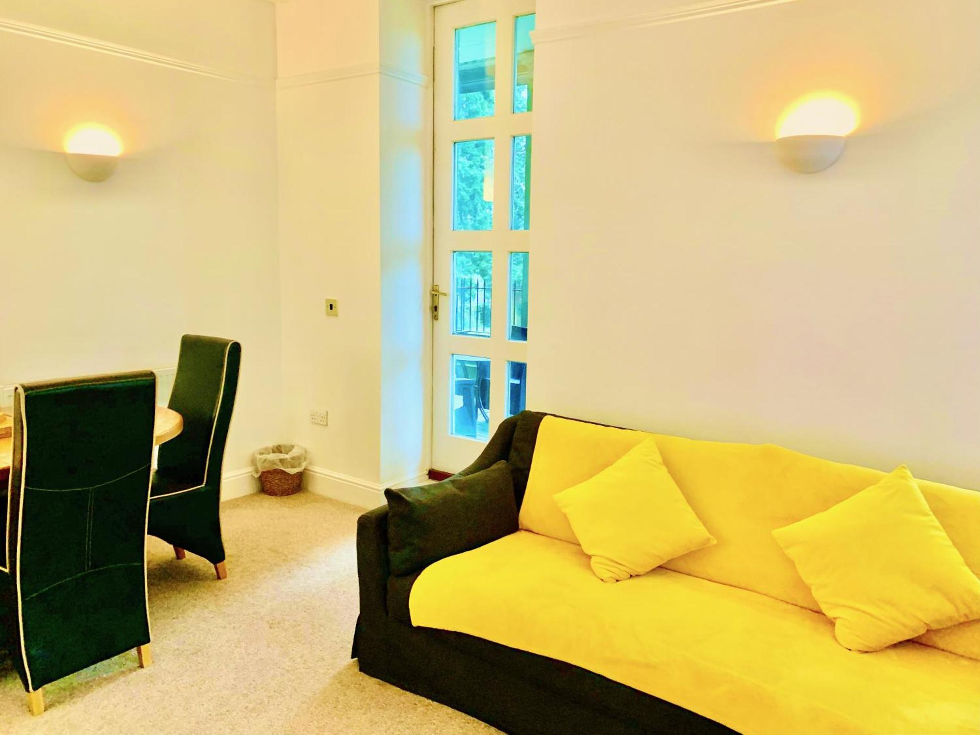 St Andrews Apartments Maidstone Eksteriør billede